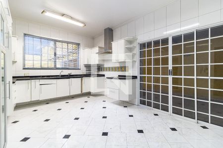 Casa à venda com 360m², 4 quartos e 5 vagasCozinha