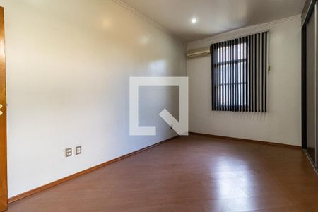 Casa à venda com 360m², 4 quartos e 5 vagasQuarto 1