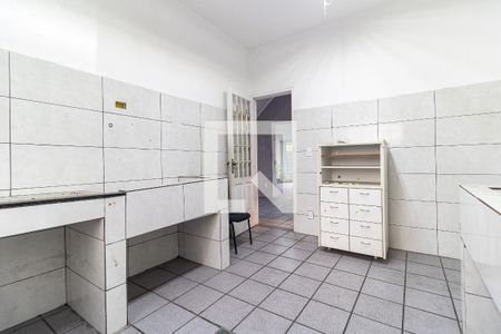 Casa à venda com 360m², 4 quartos e 5 vagasEscritório 