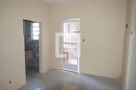 Sala de casa para alugar com 1 quarto, 50m² em Parque Santa Lúcia, Duque de Caxias