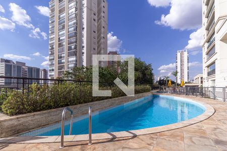 Apartamento à venda com 121m², 3 quartos e 2 vagasÁrea comum - Piscina