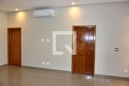 Sala de casa à venda com 3 quartos, 260m² em Jardim Campo Grande, São Paulo