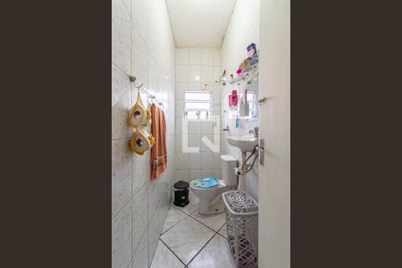 Casa à venda com 276m², 2 quartos e 1 vaga Casa à venda com 276m², 2 quartos e 1 vagaBanheiro