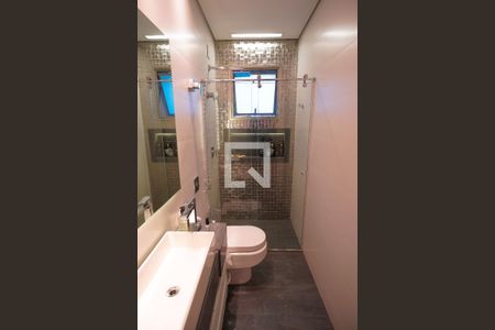 Banheiro Quarto 1 de casa à venda com 3 quartos, 267m² em Jardim Leblon, Belo Horizonte