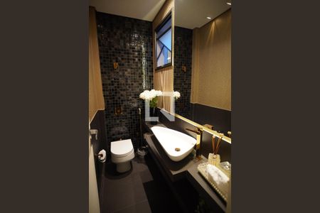 Casa à venda com 267m², 3 quartos e 4 vagasBanheiro Social