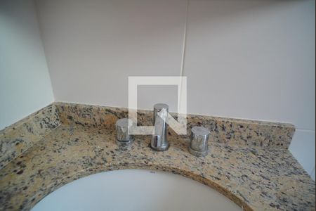 Banheiro Suíte - Torneira de apartamento à venda com 3 quartos, 81m² em Santa Maria Goretti, Porto Alegre