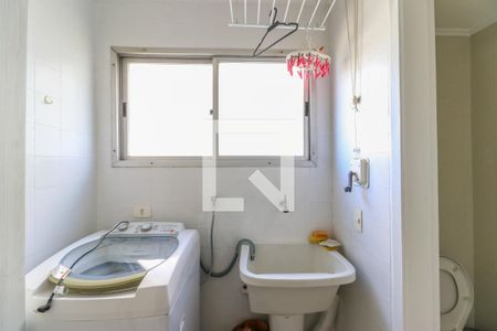 Apartamento para alugar com 70m², 2 quartos e 1 vagaÁrea de Serviço