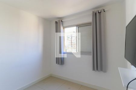 Quarto 1 de apartamento para alugar com 2 quartos, 70m² em Campo Belo, São Paulo