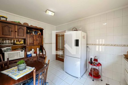 Casa à venda com 220m², 3 quartos e 3 vagasCozinha