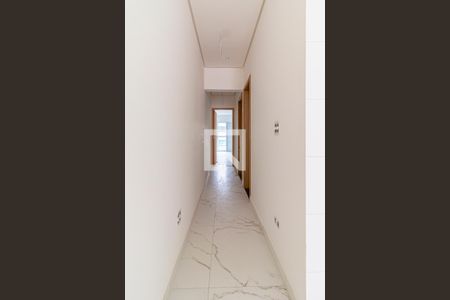 Corredor de apartamento para alugar com 2 quartos, 55m² em Vila Homero Thon, Santo André
