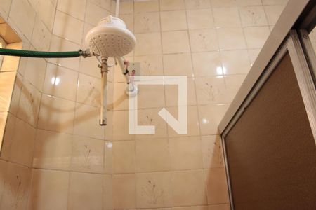 Casa à venda com 150m², 2 quartos e 3 vagasChuveiro