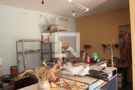 Casa à venda com 150m², 2 quartos e 3 vagasEdícula