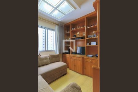 Apartamento à venda com 178m², 3 quartos e 2 vagasSala de TV