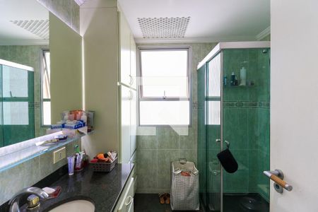 Apartamento à venda com 178m², 3 quartos e 2 vagasBanheiro da Suíte