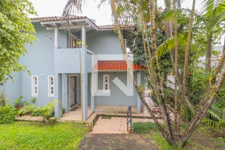 Casa à venda com 133m², 3 quartos e 2 vagas Casa à venda com 133m², 3 quartos e 2 vagasQuintal
