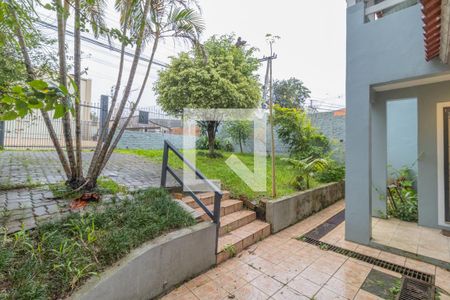 Casa à venda com 133m², 3 quartos e 2 vagas Casa à venda com 133m², 3 quartos e 2 vagasQuintal