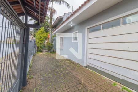 Casa à venda com 133m², 3 quartos e 2 vagas Casa à venda com 133m², 3 quartos e 2 vagasQuintal