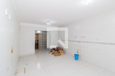 Casa à venda com 133m², 3 quartos e 2 vagas Casa à venda com 133m², 3 quartos e 2 vagasCozinha