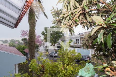 Casa à venda com 133m², 3 quartos e 2 vagas Casa à venda com 133m², 3 quartos e 2 vagasQuarto 2-Varanda