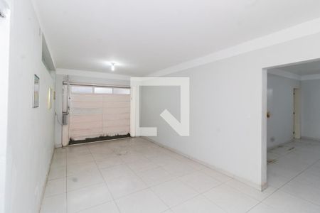 Casa à venda com 133m², 3 quartos e 2 vagas Casa à venda com 133m², 3 quartos e 2 vagasGaragem