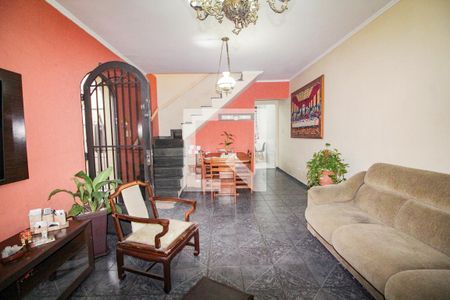 Casa à venda com 116m², 3 quartos e 2 vagasSala