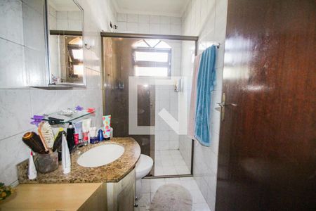 Banheiro de casa para alugar com 3 quartos, 116m² em Jardim Guapira, São Paulo
