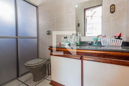 Casa para alugar com 130m², 3 quartos e 3 vagas Casa para alugar com 130m², 3 quartos e 3 vagasBanheiro 2