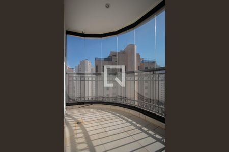 Apartamento à venda com 334m², 4 quartos e 6 vagasVaranda da Suíte 4