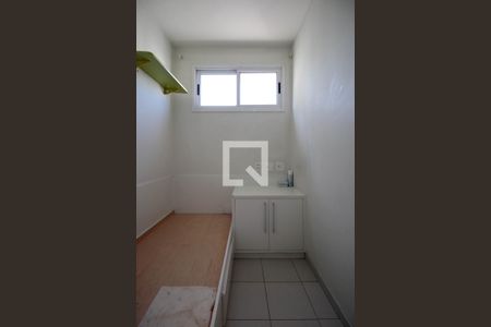 Apartamento à venda com 334m², 4 quartos e 6 vagasQuarto de Serviço