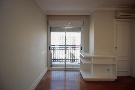 Apartamento à venda com 334m², 4 quartos e 6 vagasSuíte 2