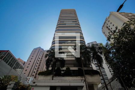 Apartamento à venda com 334m², 4 quartos e 6 vagasFachada