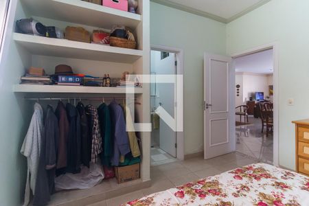 Quarto 1 - Suíte 1 de casa para alugar com 3 quartos, 360m² em Vila Oliveira, Mogi das Cruzes