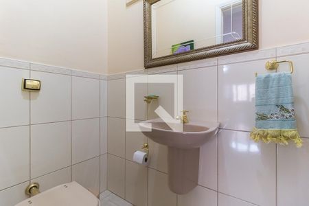 Lavabo de casa para alugar com 3 quartos, 360m² em Vila Oliveira, Mogi das Cruzes