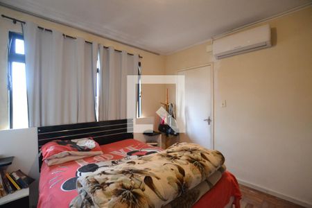Casa à venda com 196m², 5 quartos e 2 vagasQuarto 3