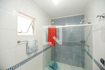 Casa à venda com 100m², 5 quartos e 7 vagas Casa à venda com 100m², 5 quartos e 7 vagasBanheiro