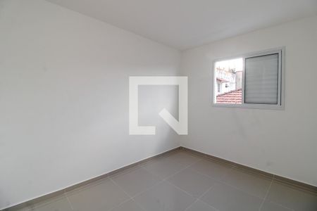 Quarto 2 de apartamento para alugar com 2 quartos, 47m² em Vila Euthalia, São Paulo