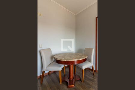 Sala - Mesa de apartamento para alugar com 1 quarto, 48m² em Consolação, São Paulo