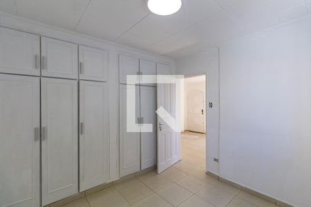 Quarto 1 de casa para alugar com 3 quartos, 160m² em Vila Granada, São Paulo