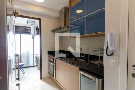 Apartamento para alugar com 102m², 2 quartos e 2 vagas Apartamento para alugar com 102m², 2 quartos e 2 vagasCozinha