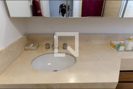 Apartamento para alugar com 102m², 2 quartos e 2 vagas Apartamento para alugar com 102m², 2 quartos e 2 vagasBanheiro da Suíte 1
