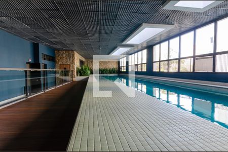 Apartamento para alugar com 102m², 2 quartos e 2 vagas Apartamento para alugar com 102m², 2 quartos e 2 vagasÁrea comum - Piscina
