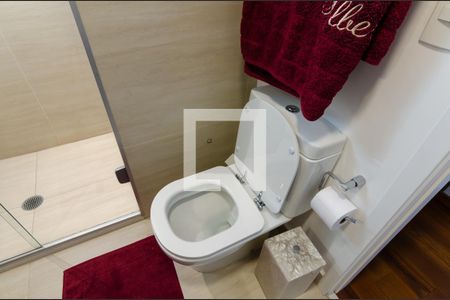 Apartamento para alugar com 102m², 2 quartos e 2 vagas Apartamento para alugar com 102m², 2 quartos e 2 vagasBanheiro da Suíte 1