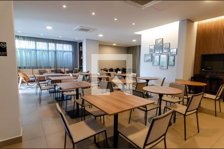 Apartamento para alugar com 102m², 2 quartos e 2 vagas Apartamento para alugar com 102m², 2 quartos e 2 vagasÁrea comum - Salão de festas