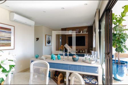 Sala de apartamento para alugar com 2 quartos, 102m² em Campo Belo, São Paulo