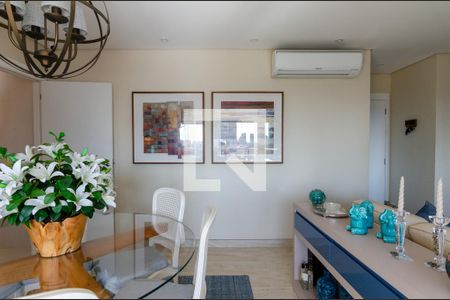 Sala de apartamento para alugar com 2 quartos, 102m² em Campo Belo, São Paulo