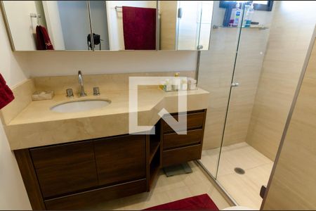 Apartamento para alugar com 102m², 2 quartos e 2 vagas Apartamento para alugar com 102m², 2 quartos e 2 vagasBanheiro da Suíte 1