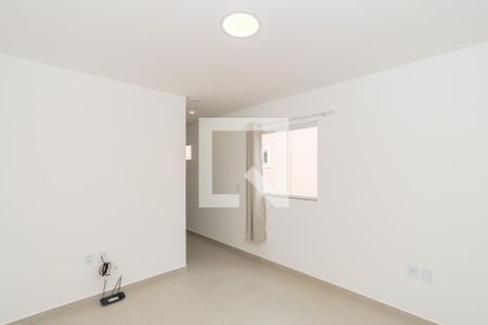 Kitnet de kitnet/studio para alugar com 1 quarto, 20m² em Penha, Rio de Janeiro