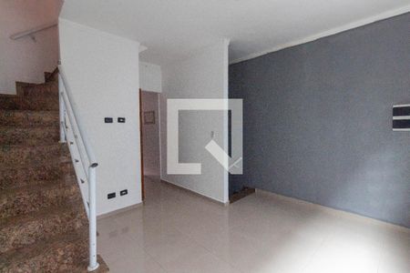 Casa de condomínio à venda com 85m², 2 quartos e 1 vagaSala