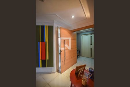 Apartamento à venda com 163m², 3 quartos e 3 vagas Apartamento à venda com 163m², 3 quartos e 3 vagasHall de entrada