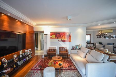 Apartamento à venda com 163m², 3 quartos e 3 vagas Apartamento à venda com 163m², 3 quartos e 3 vagasSala